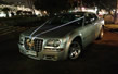 Chrysler C300, color plata